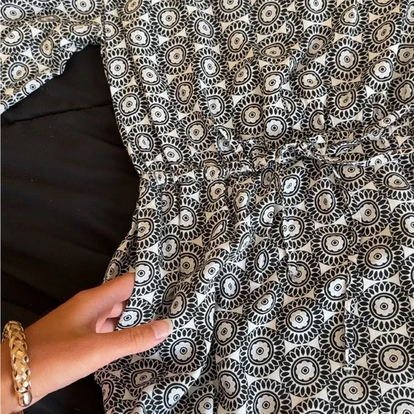 The Loft Black and White Dress - Picture 3 of 7